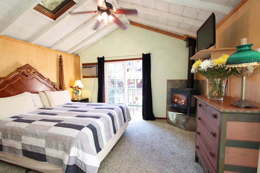 The Woods Hotel - Gay Lgbtq Cabins Guerneville Quarto foto