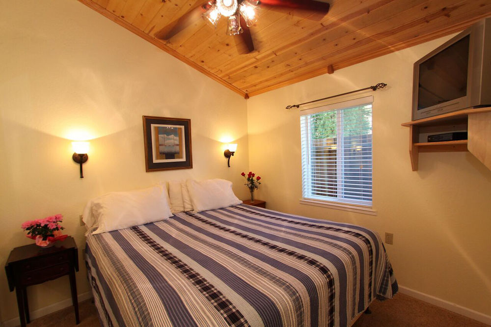The Woods Hotel - Gay Lgbtq Cabins Guerneville Exterior foto